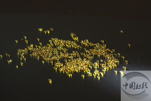 理县市政道路标线施工现场